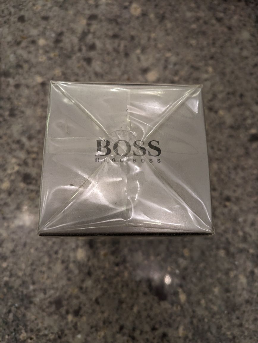 Boss bottled 200 ml woda toaletowa. Nowa w folii