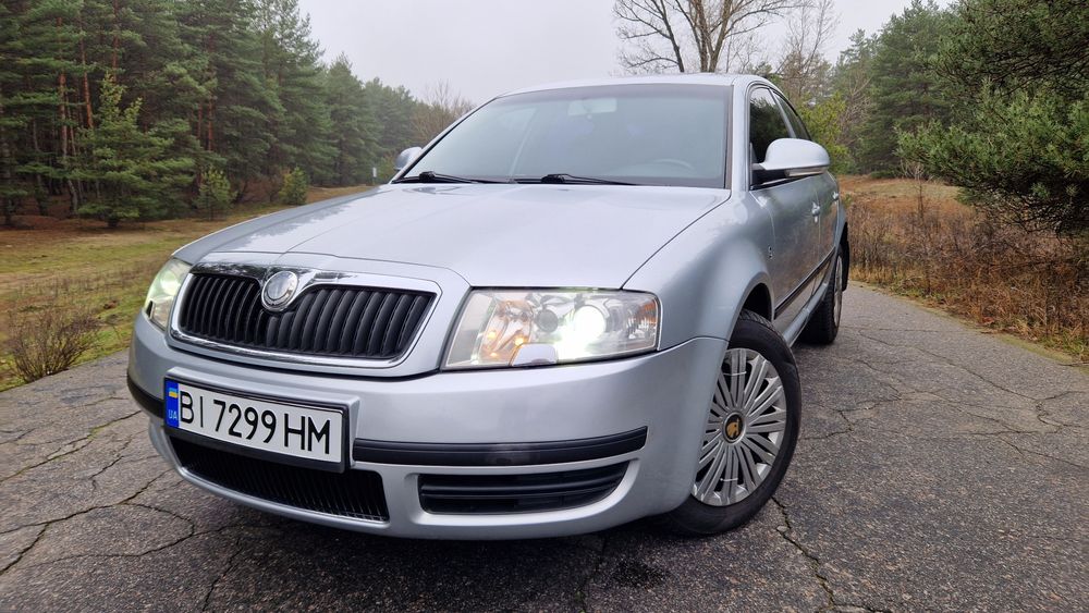 Автомобиль Skoda Superb