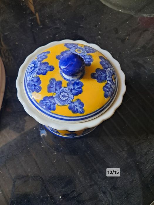 Bomboneira em porcelana