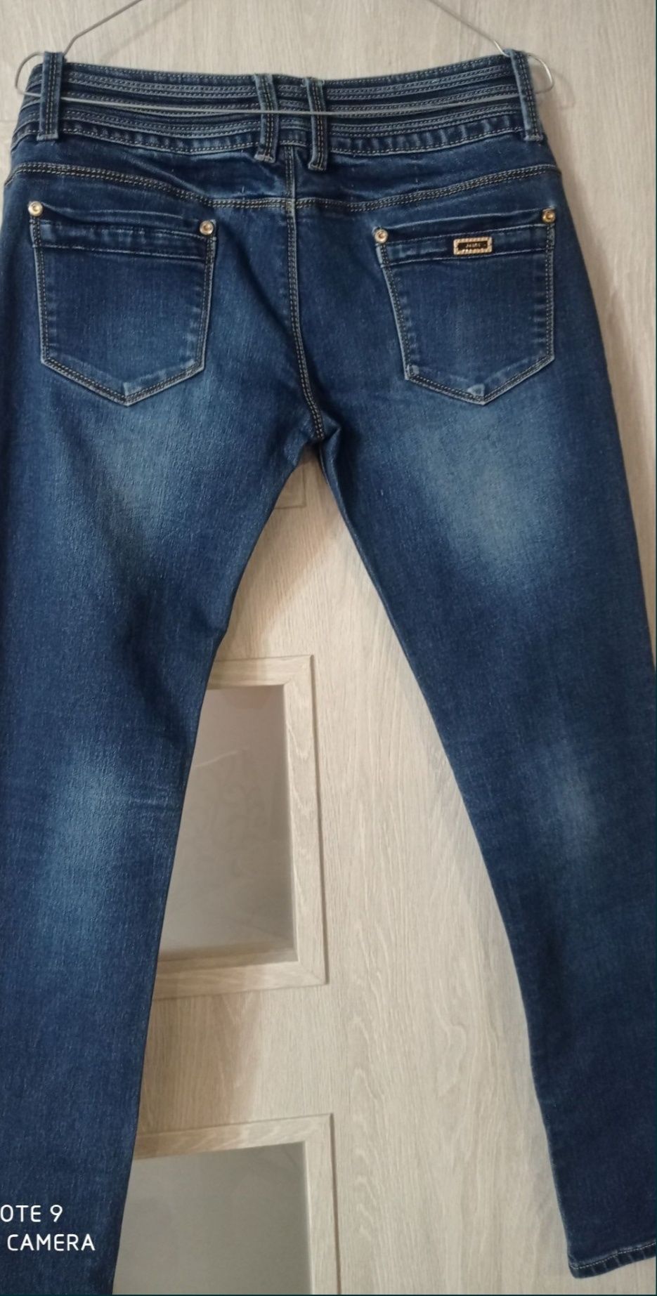 Spodnie jeansowe L/XL