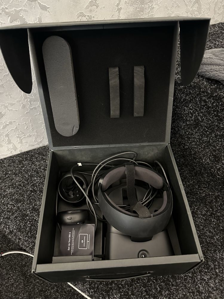 Очки виртуальной реальности Oculus Rift S