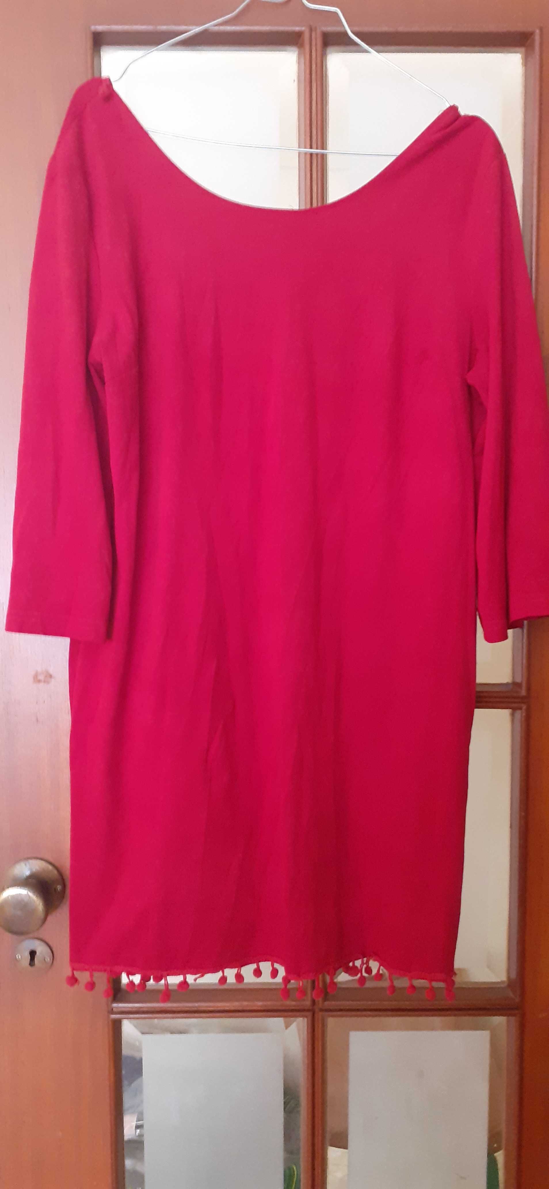 Vestido em "veludo" vermelho