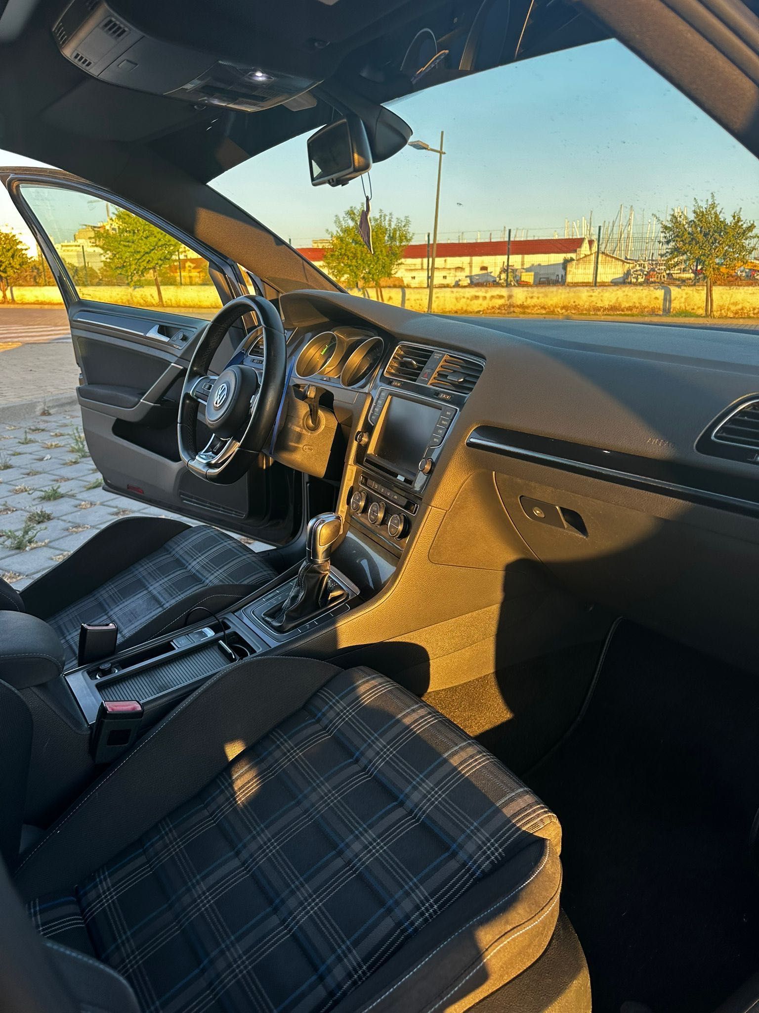 VW Golf GTE MK7 2015