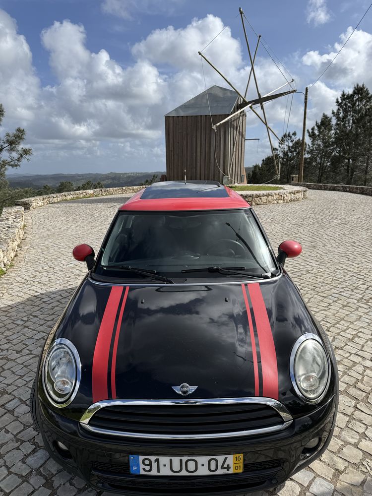 Mini Cooper D 1.6 — Impecável, com muitos extras e 4 pneus novos