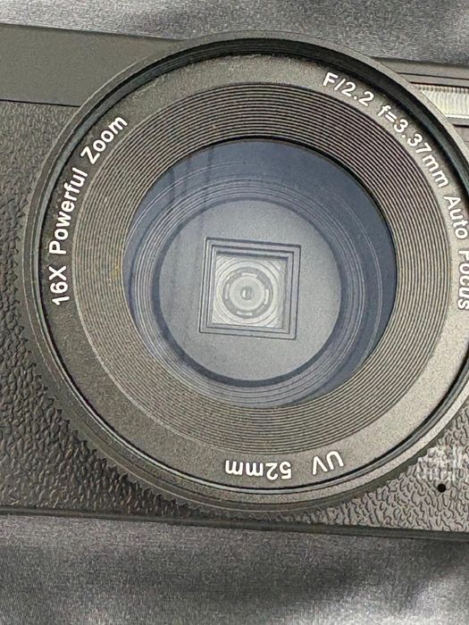 kompaktowy aparat cyfrowy 48 mp z autofokusem 4k ekran 180° 16x zoom