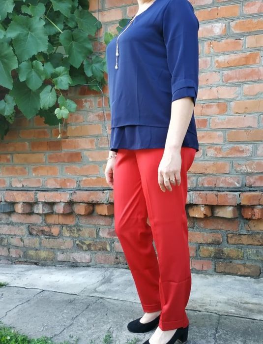 Штани жіночі, б/у,46 розмір 350 грн