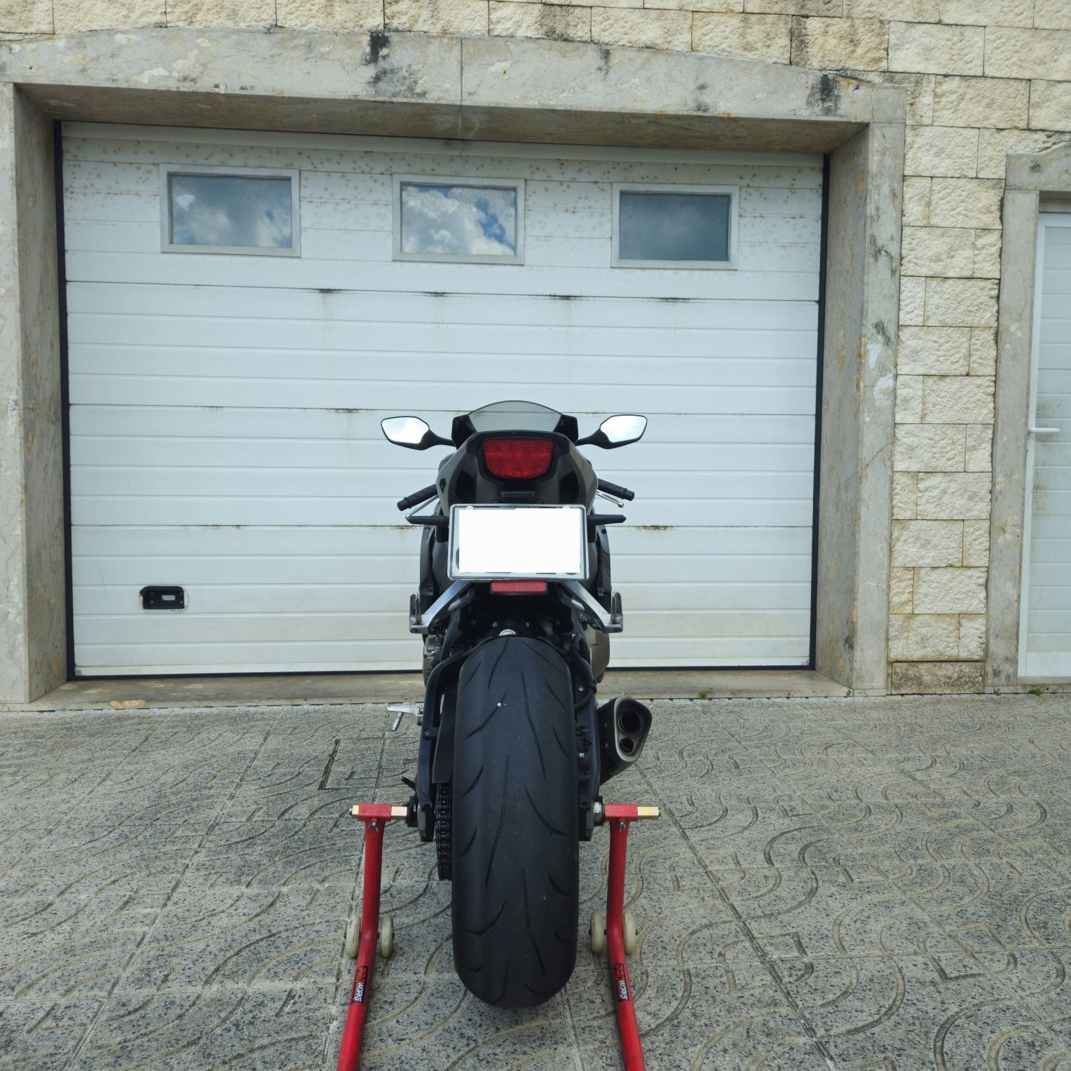 Honda CBR1000RR 2008