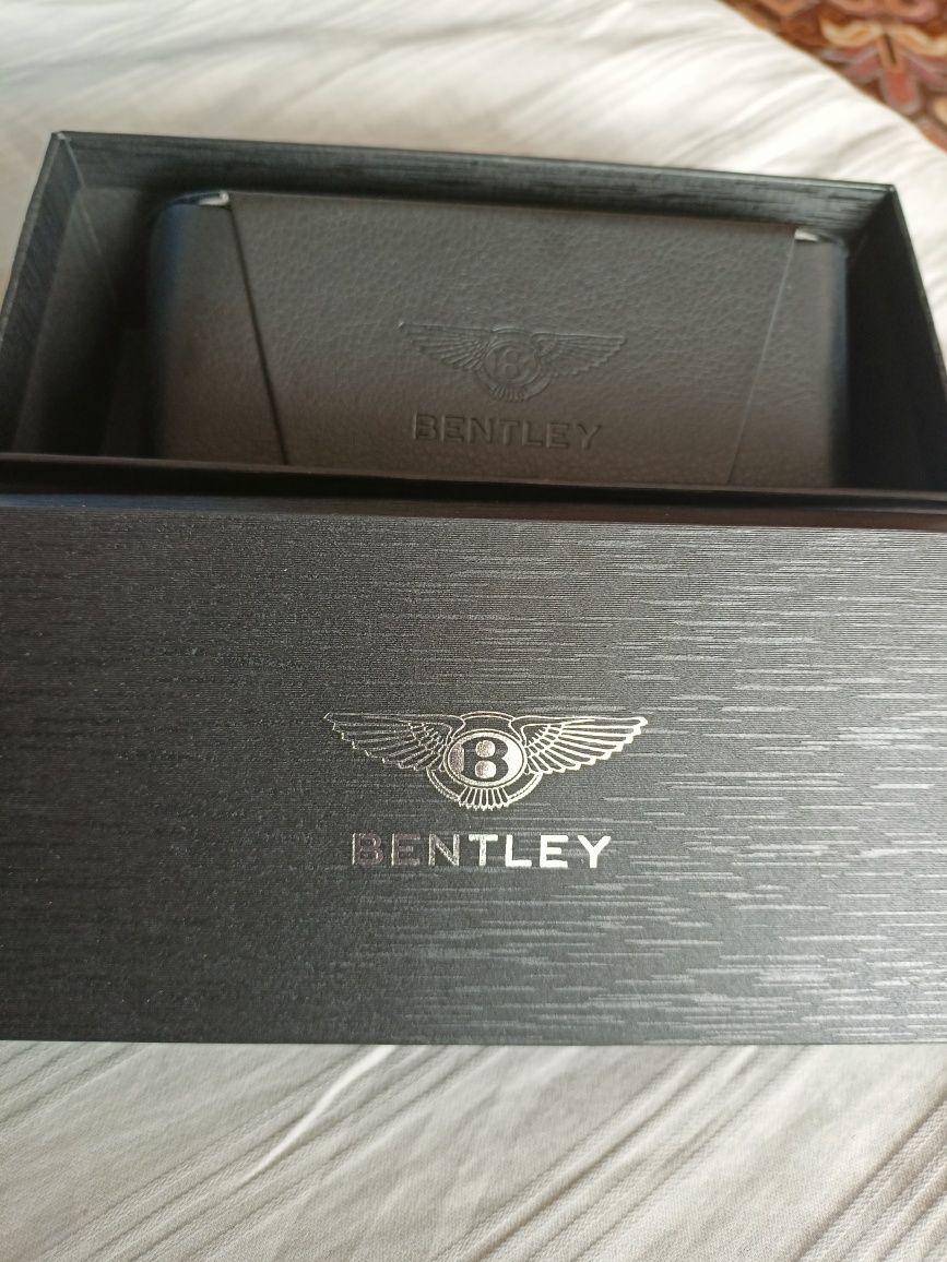 Etui pokrowiec Bentley