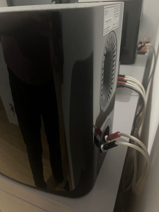 Mission ZX-1 czarne piano black podstawkowe kolumny głośnikowe stereo