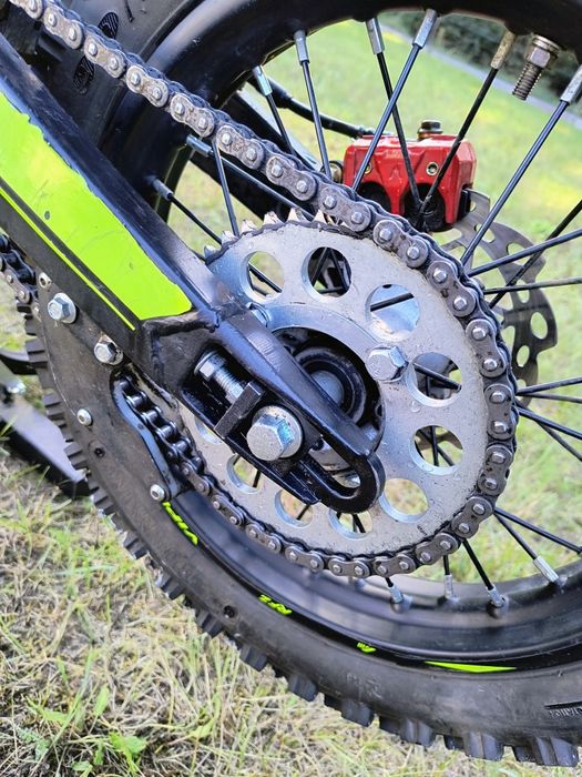 Motocykl cross RFZ Viper 150 cm3, koła 14/17 cali