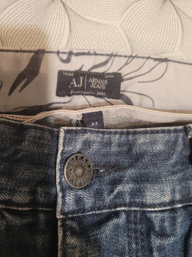 Jeansy Armani Jeans r.33