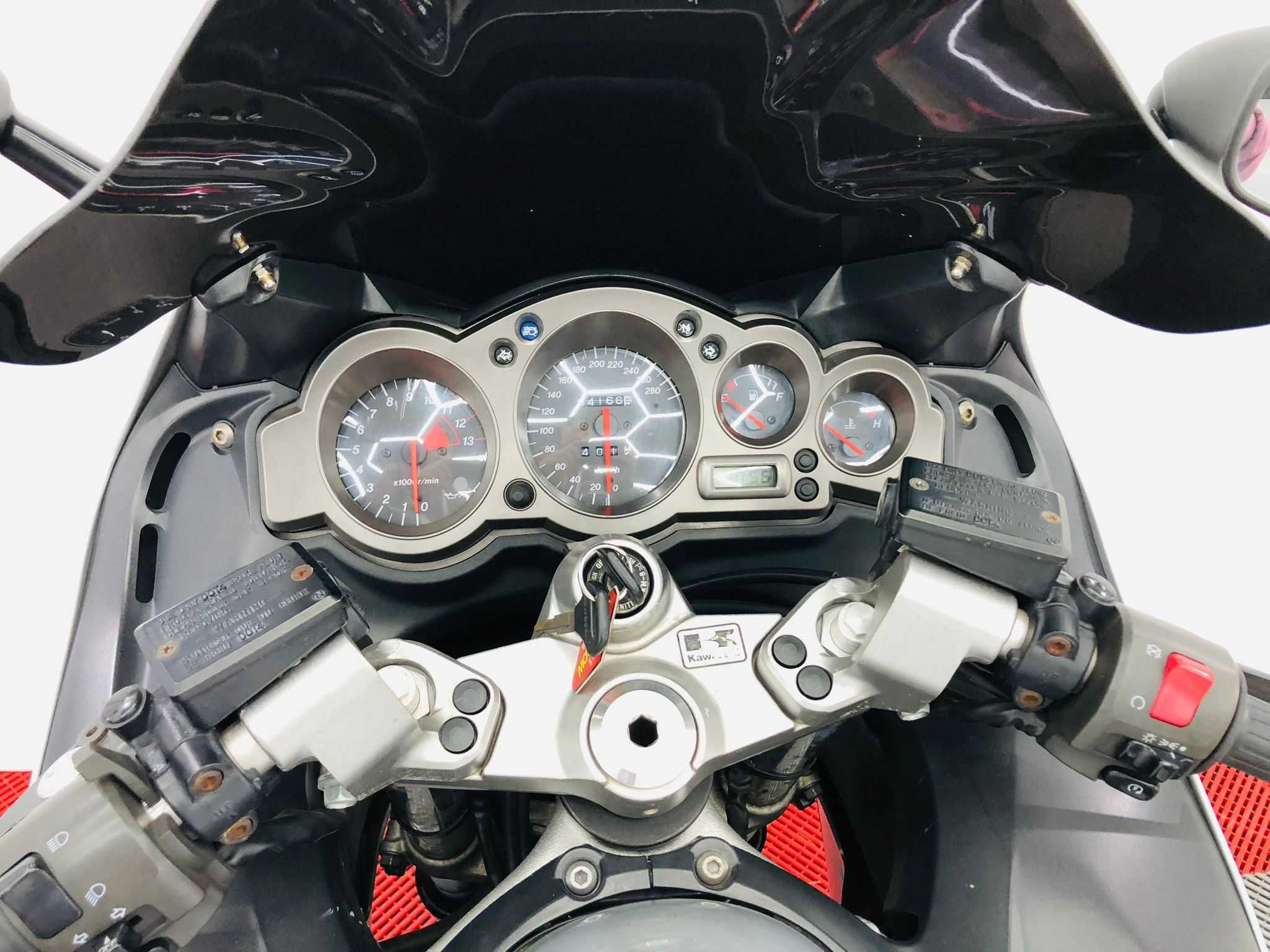 Kawasaki ZZ-R 1200 04/2002 64.166km WARSZAWA-WAWER zarejestrowany w PL