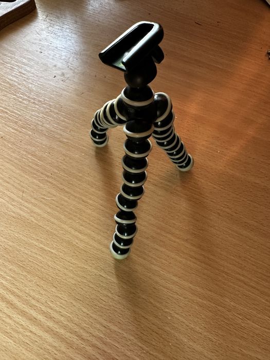 Гнучкий штатив-тринога