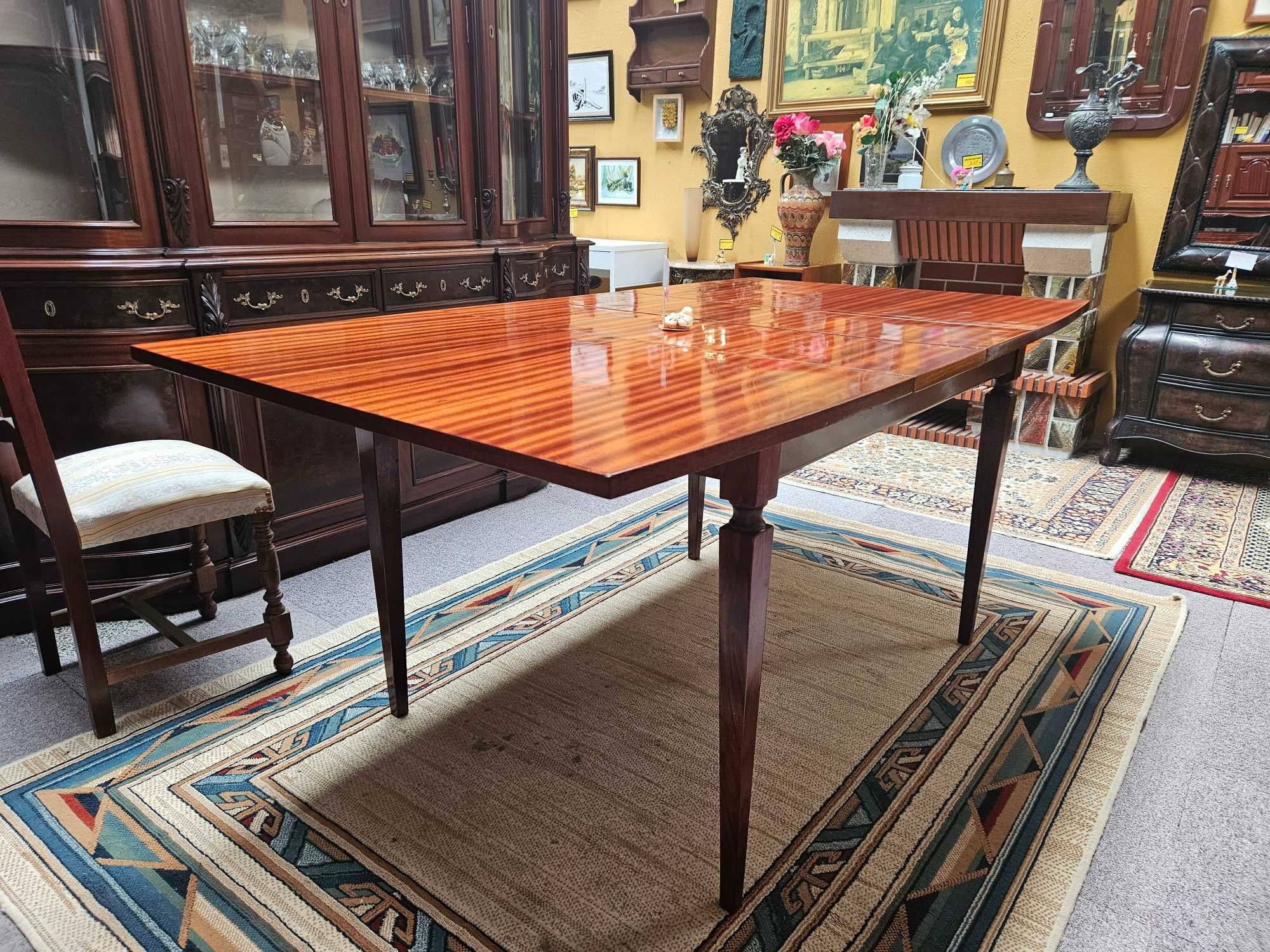 Mesa vintage - Extensível - Bom estado geral