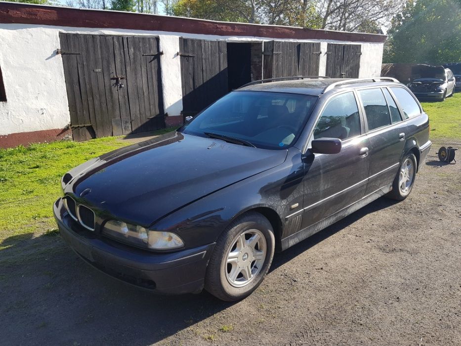 Części BMW E39 523i 2.5i M52 170KM Cała na części Cosmosschwarz