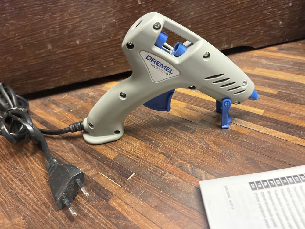 DREMEL GlueGun 910 Pistolet klejenia klejarka klej na gorąco wkłady 10
