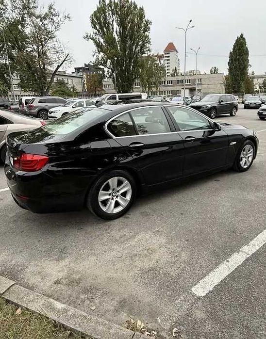 2013 BMW 5 F10 528