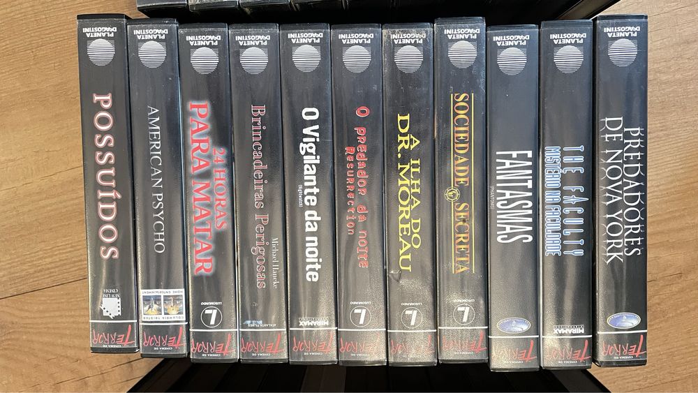 Colecção de filmes de terror em VHS