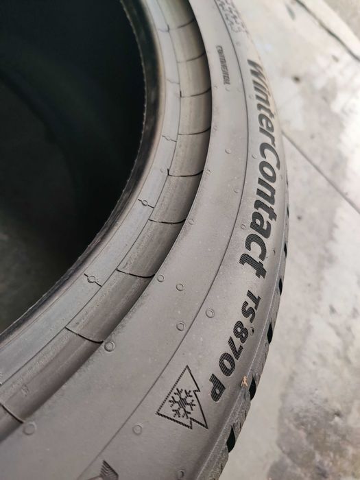 2шт R18 235-45 Continental TS870P зимові шини