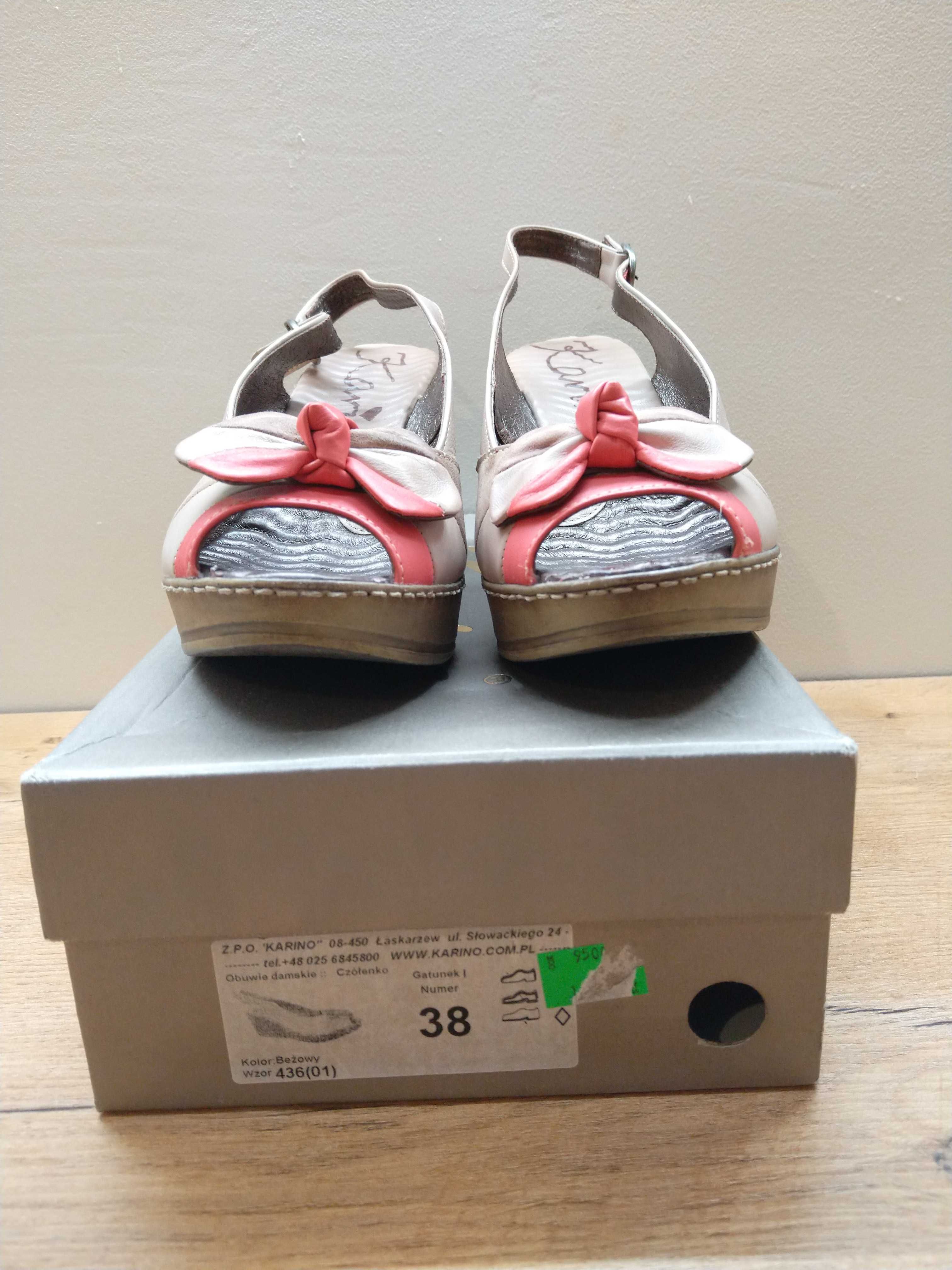 Buty na koturnie Karina, beżowe. Rozmiar 38