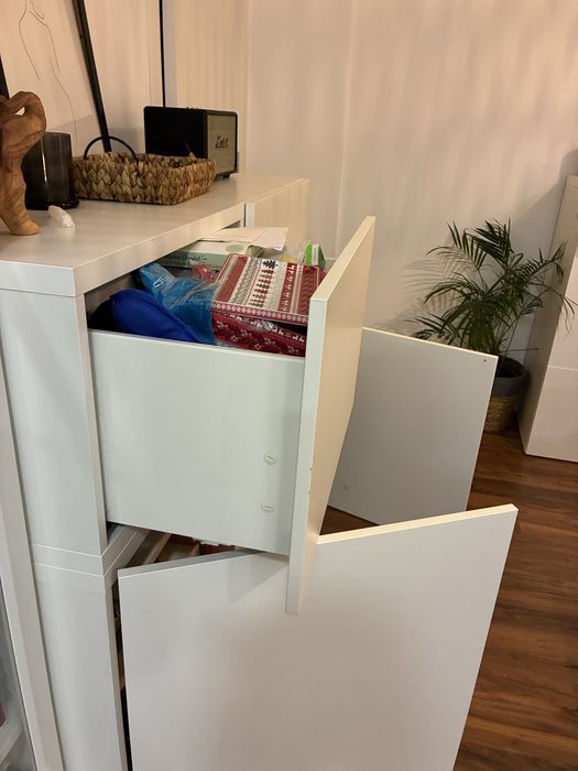 2 modulos brancos Ikea