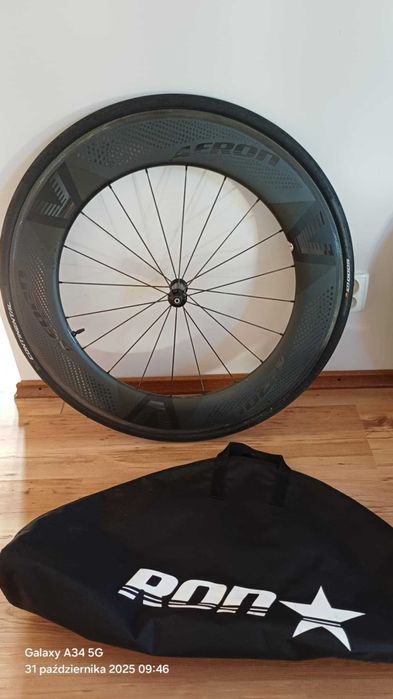 Zestaw kół Ron AERON X + AERON V8