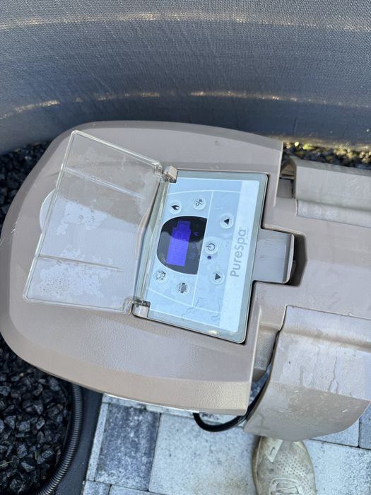 Jaquzzi dmuchane intex