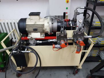 Agregat hydrauliczny Bosch Rexroth Pompa o wydajności 147l Silnik 22Kw