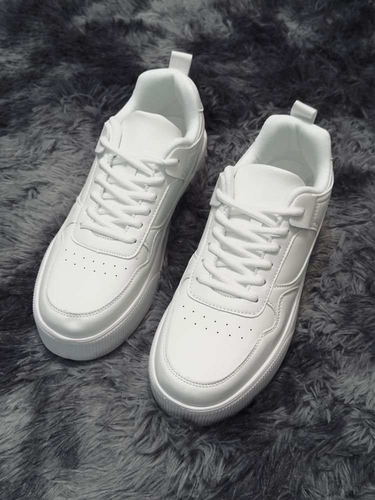 Buty sportowe męskie typu Sneakersy na grubej podeszwie | 42