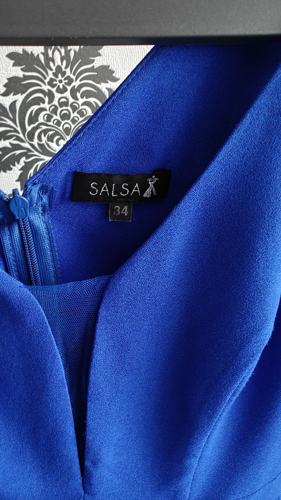 Sukienka wizytowa Salsa r.34