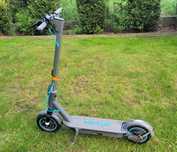 Motus Scooty 10 plus