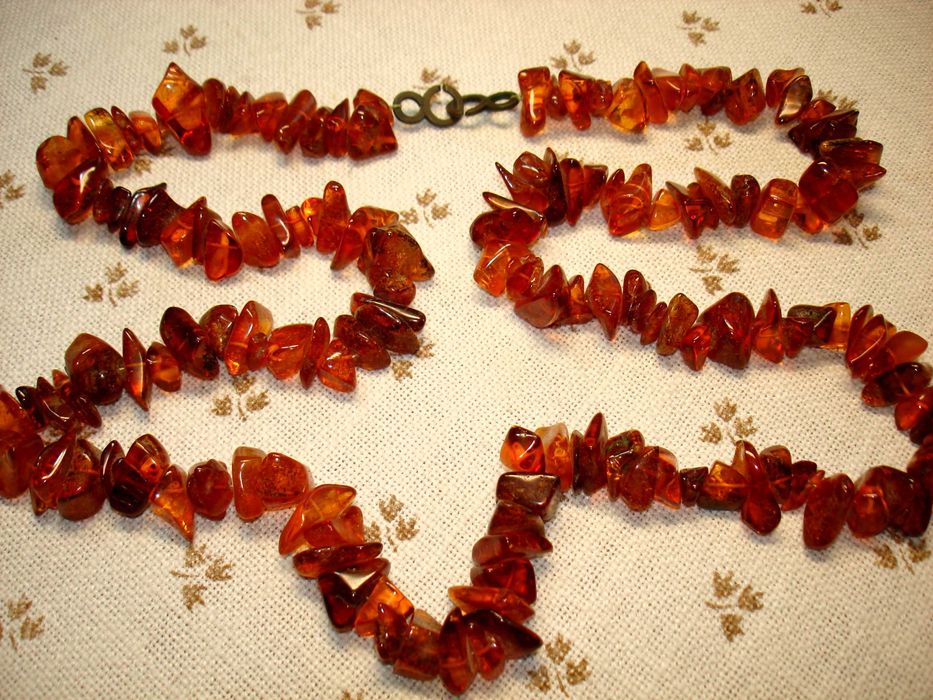 Бусы янтарные. Прибалтика.