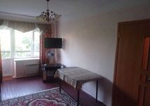 Продаж 1-кімнатної квартири в смт Летичів