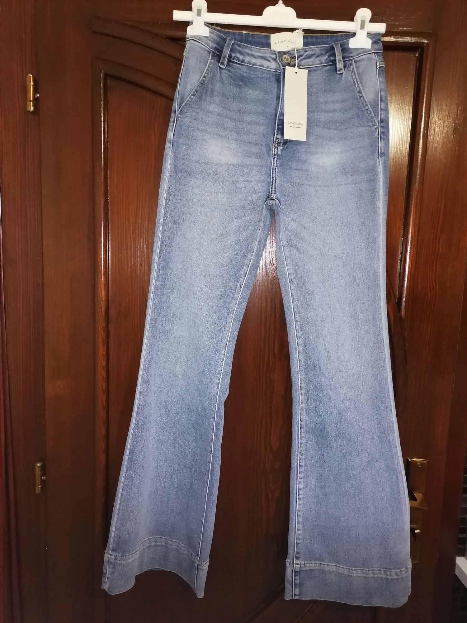 Spodnie jeansy dzwony 36 Lemonada