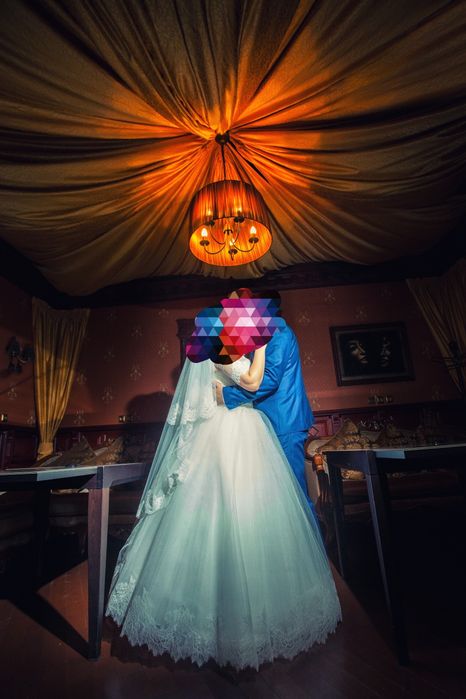 Продаю свою весільну сукню.