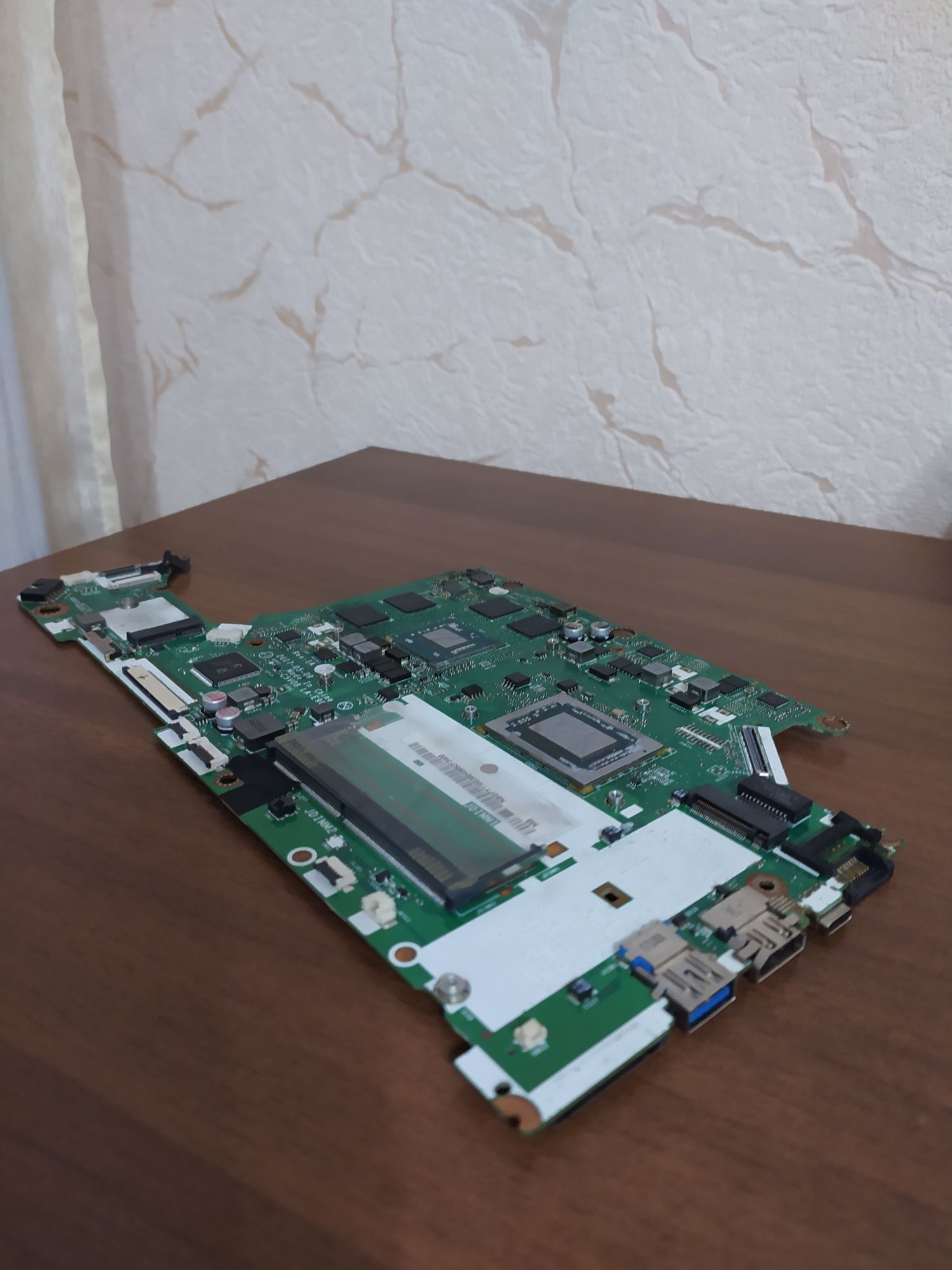Материнская плата Acer Aspire 5 A515 C5V08 LA-E903P (REV: 1A) (DDR4)