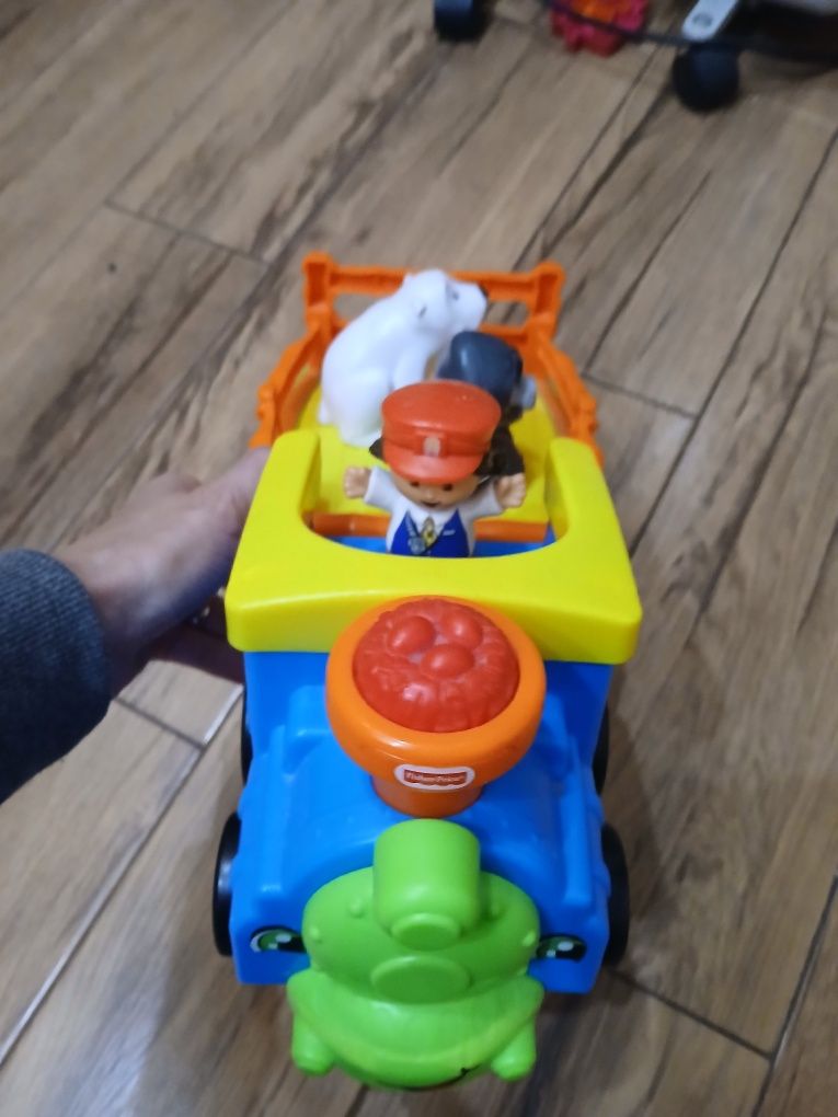 Дитячий поїзд Fisher Price