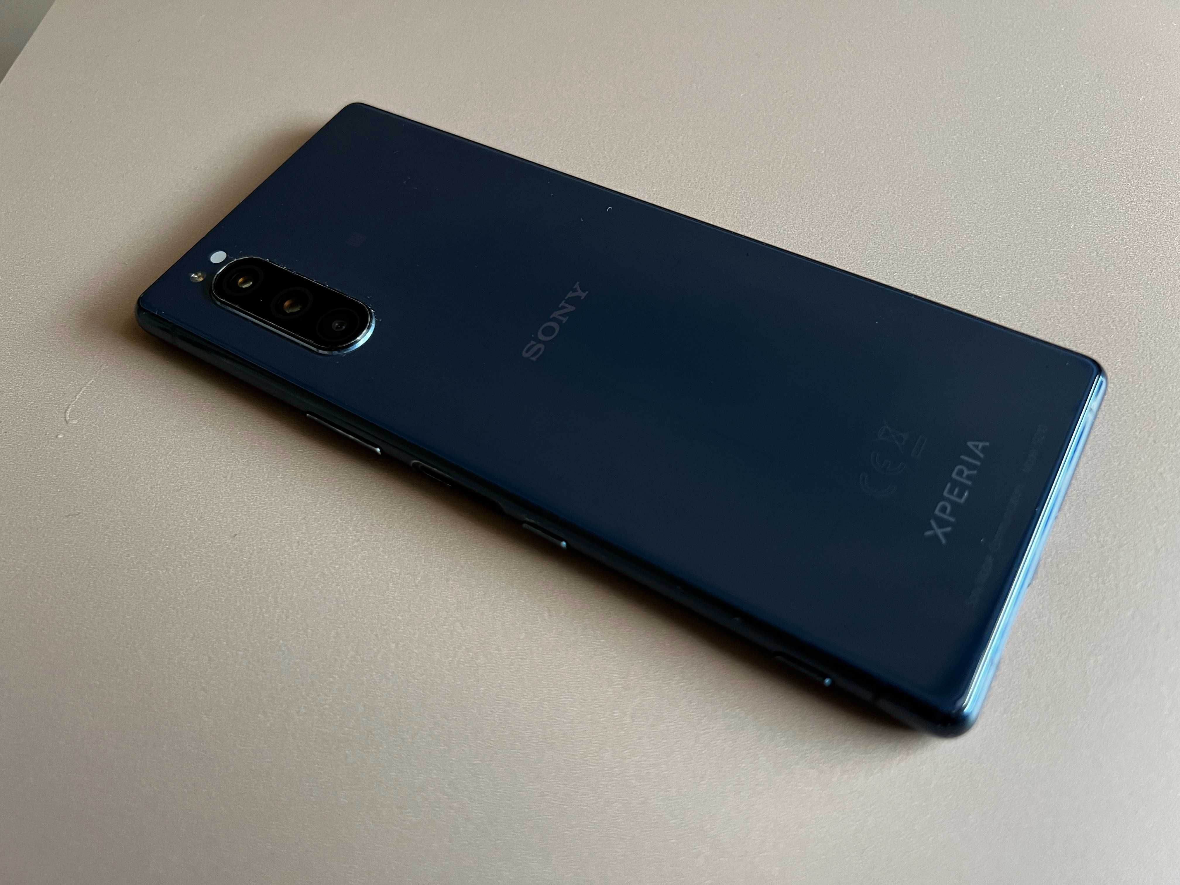 Sony Xperia 5 niebieska 6/128 GB