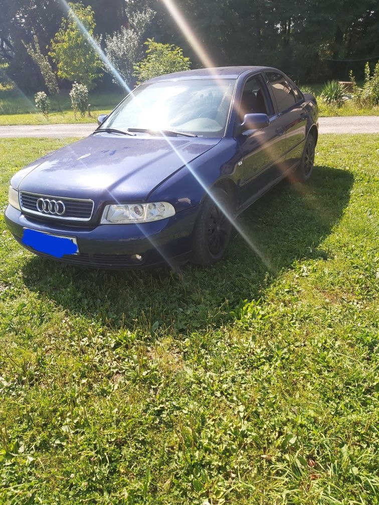 siedzenia fotele środek audi a4 b5 części