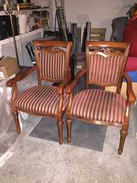 Stare krzesło lub fotel