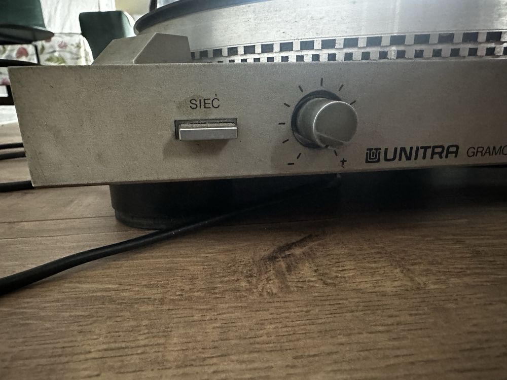 Gramofon Unitra G8010