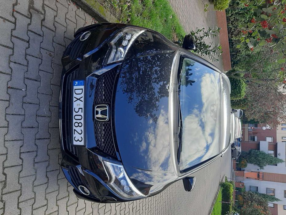CZARNA Honda CIVIC Tourer, polift 2016r. zadbana,bez nakładów-do jazdy