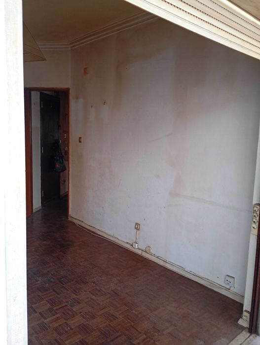 T2 Algés para remodelação total