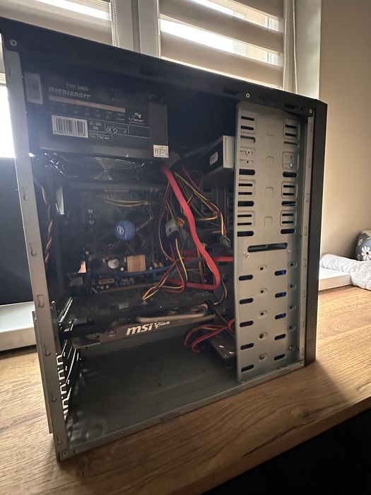 Komputer stacjonarny