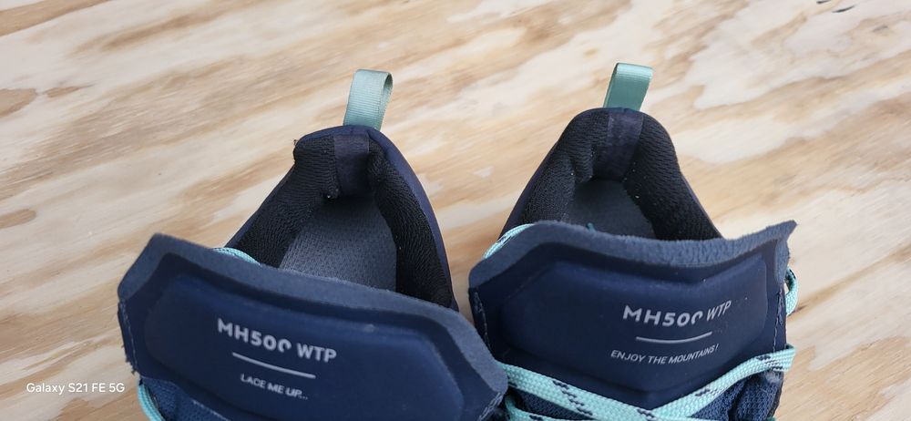 Жіночі черевики QUECHUA MH500 для туризму 24.5 см