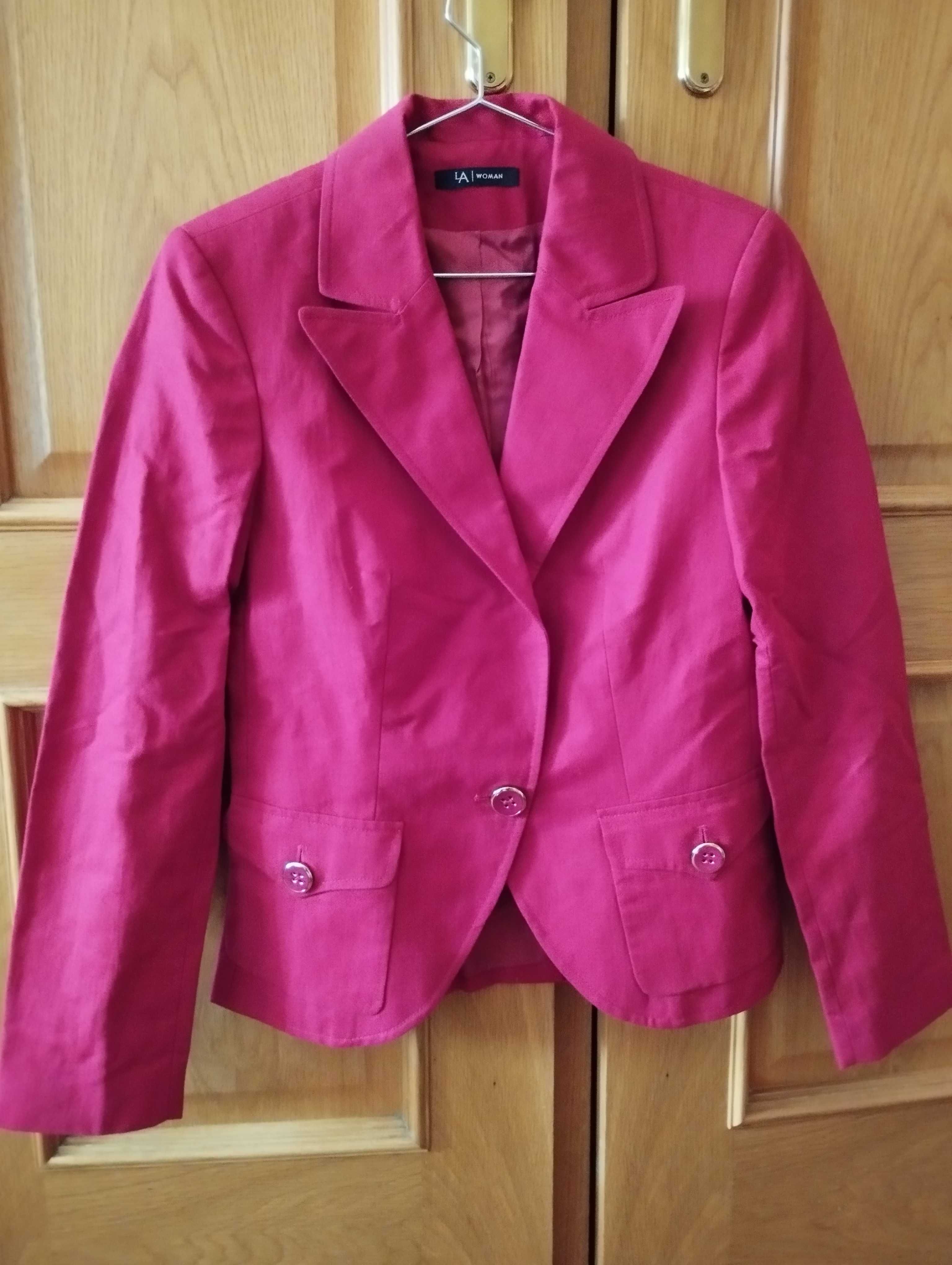 Blazer vermelho meia estação