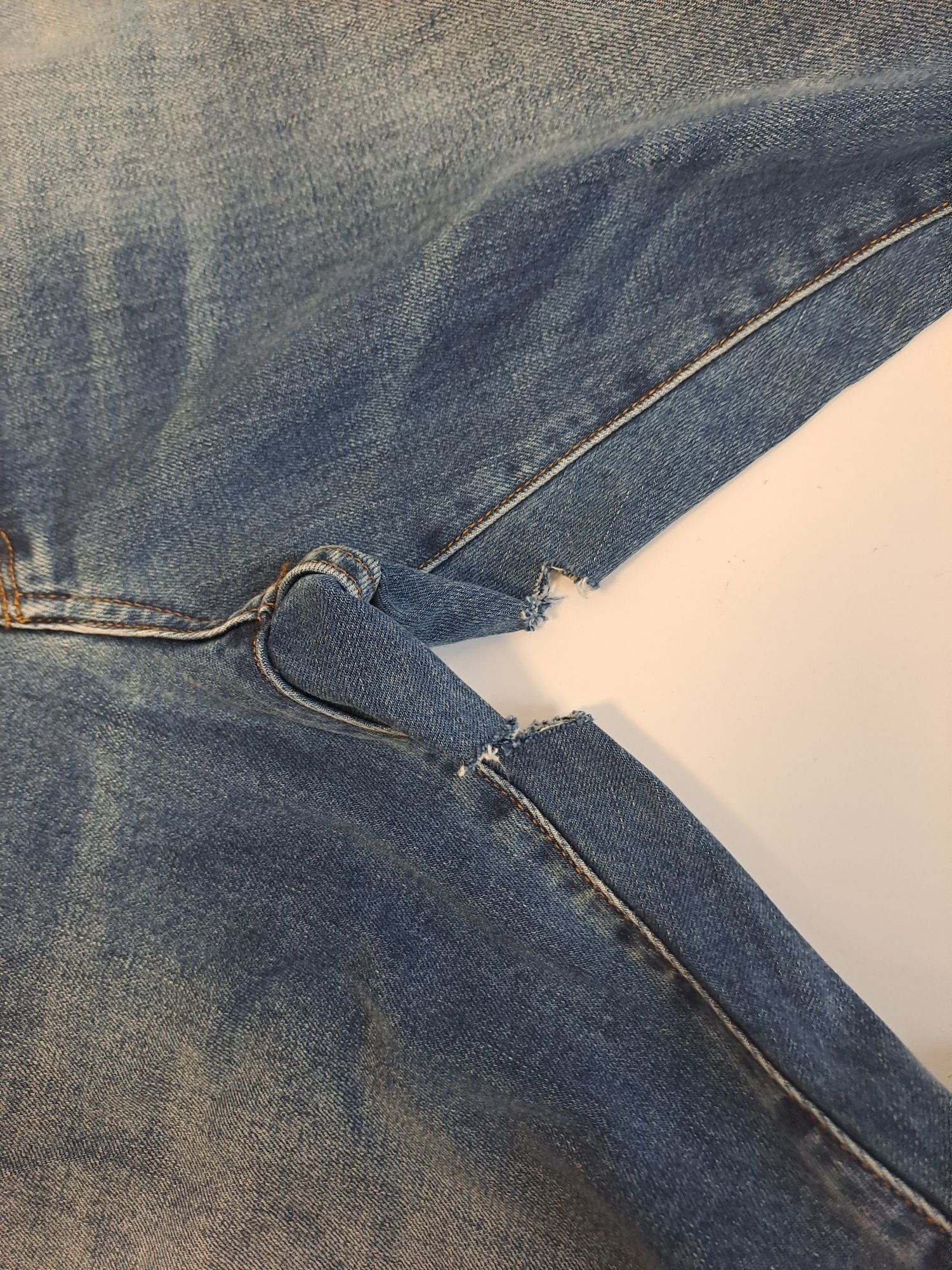 Nowe z metką jeansy G-STAR RAW 3301 uszkodzone