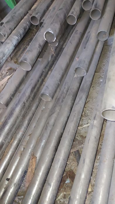 Продам трубу нержавіючу 45*3, 32*3 мм AISI 321
