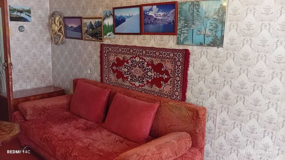 Здається в аренду 4-кімнатна квартира на Садах 2