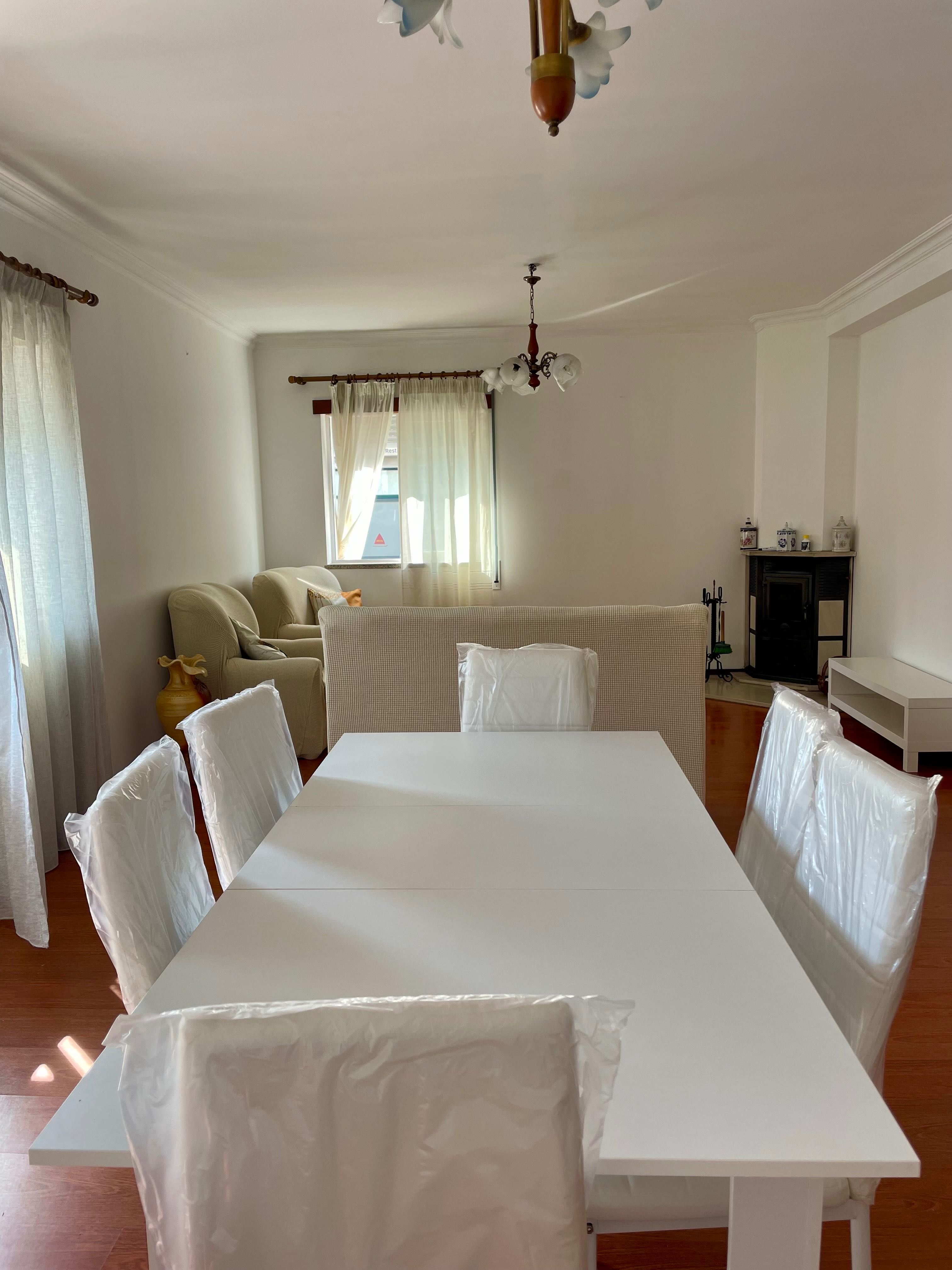 Alugo apartamento T2 no centro de Oliveira de Frades